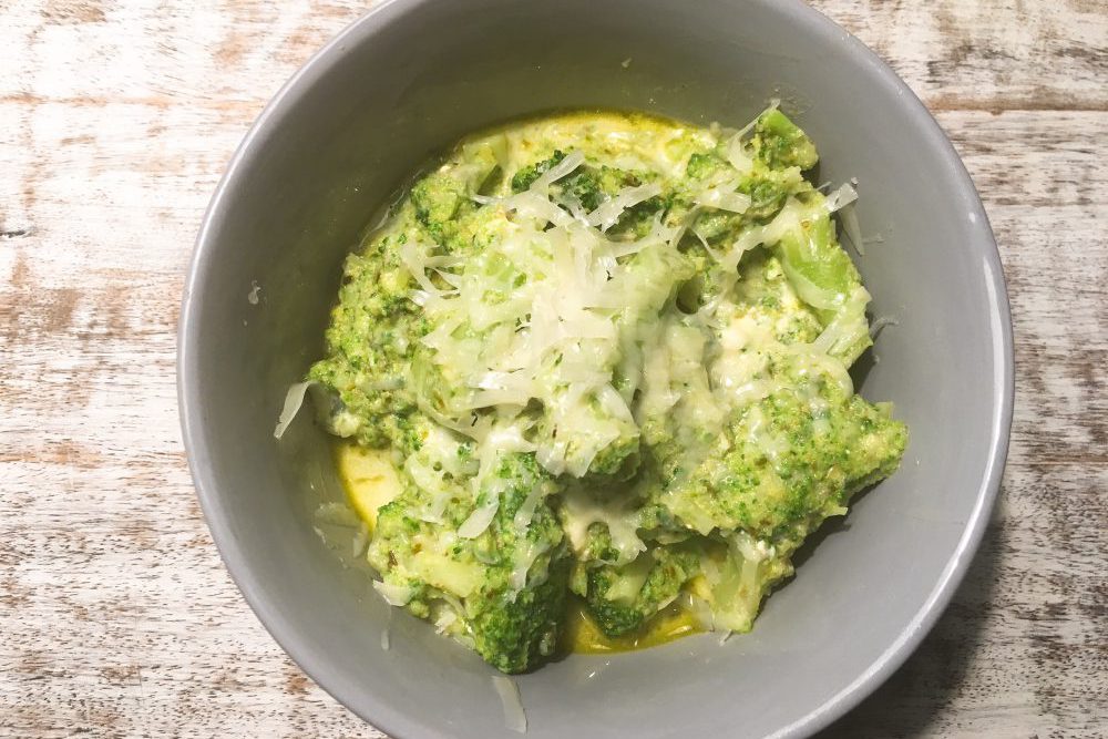Veggie Brokkoli mit Käse